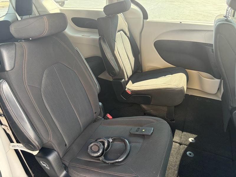 Chrysler Pacifica Touring Plus 2020