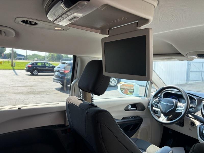 Chrysler Pacifica Touring Plus 2020