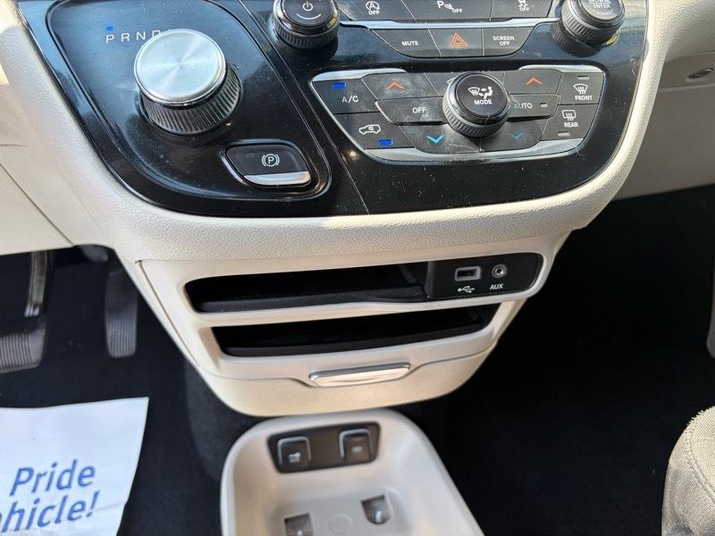 Chrysler Pacifica Touring Plus 2020