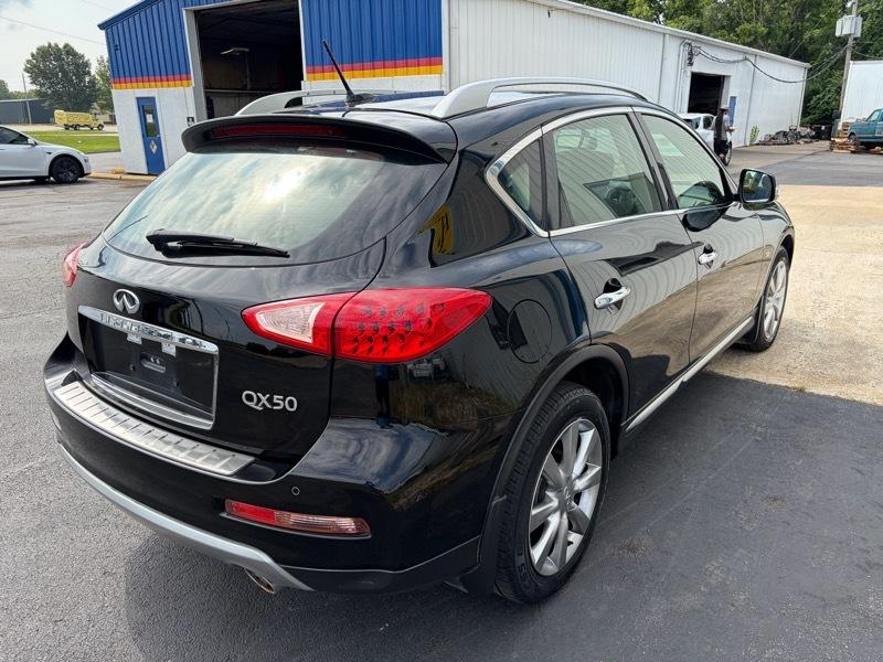 Infiniti QX50 Base AWD 2016