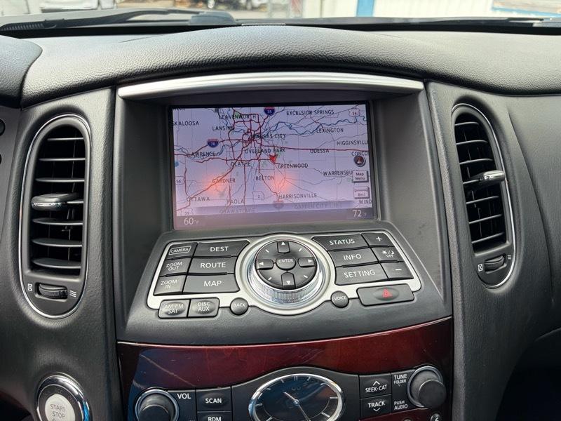 Infiniti QX50 Base AWD 2016