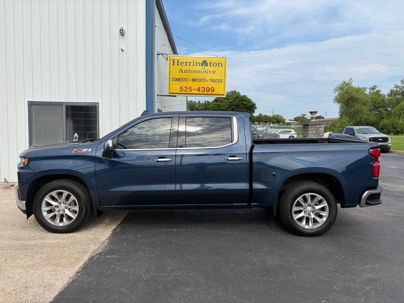 Chevrolet Silverado 1500 LTZ Crew Cab 4WD 2021