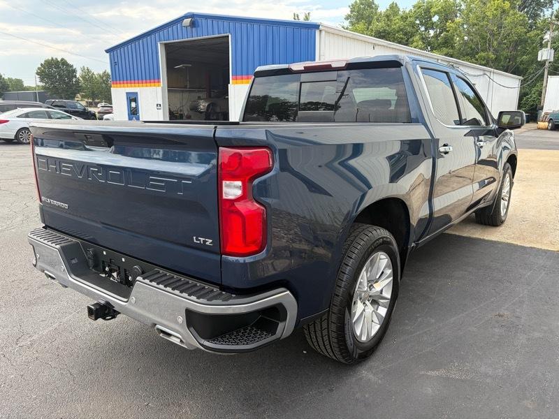 Chevrolet Silverado 1500 LTZ Crew Cab 4WD 2021