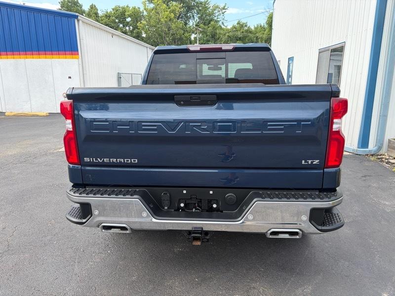Chevrolet Silverado 1500 LTZ Crew Cab 4WD 2021