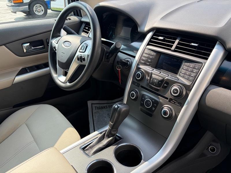 Ford Edge SE FWD 2013