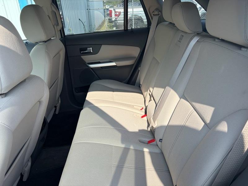 Ford Edge SE FWD 2013