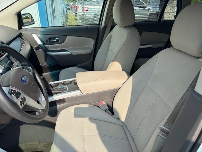 Ford Edge SE FWD 2013
