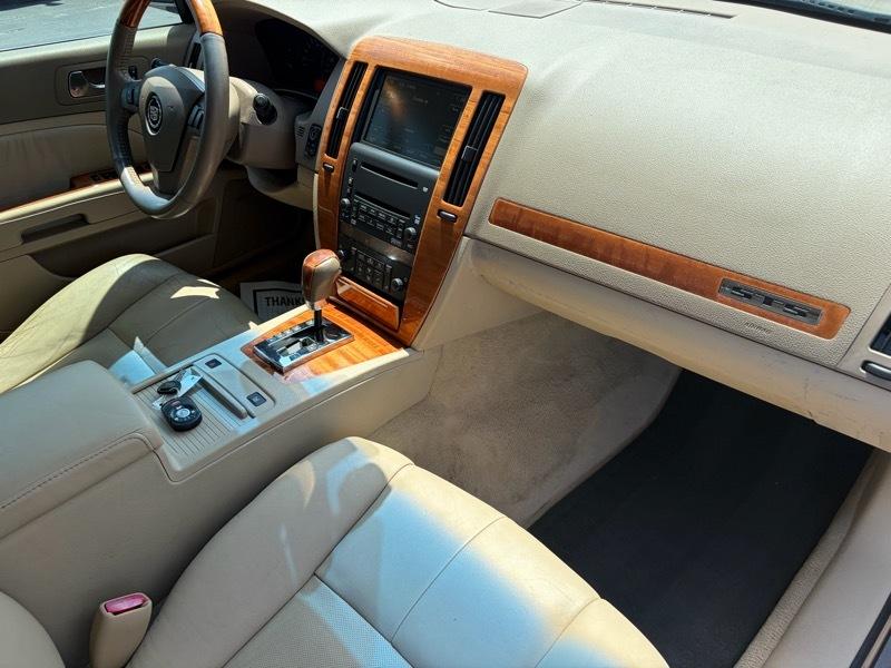 Cadillac STS V6 2006