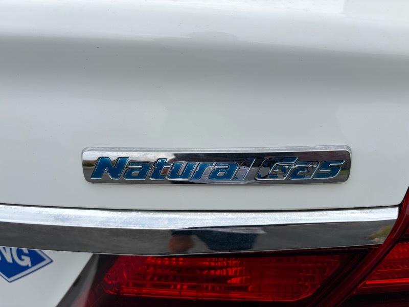 Honda Civic CNG Sedan 5-Speed AT 2013