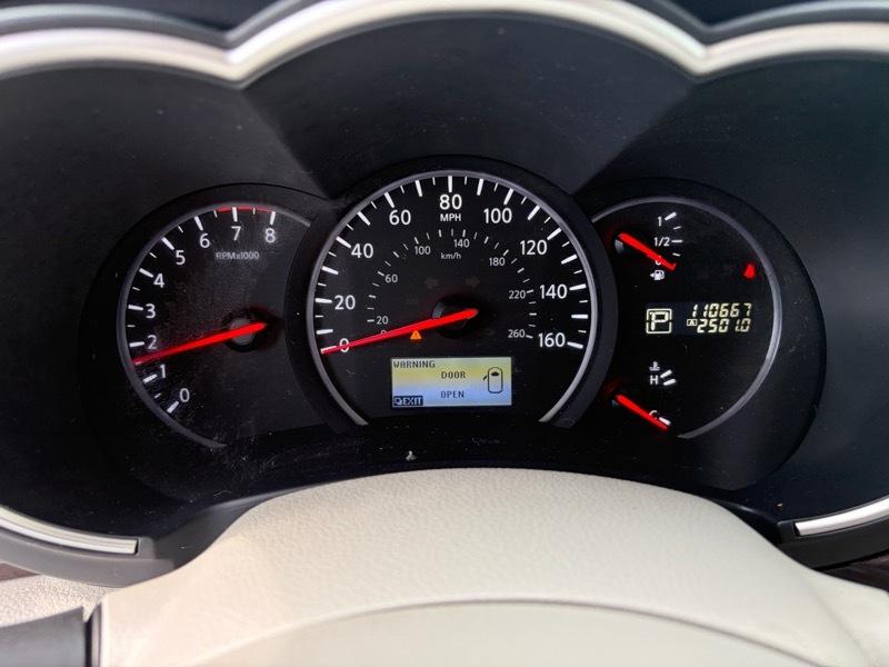 Nissan Quest 3.5 SV 2014