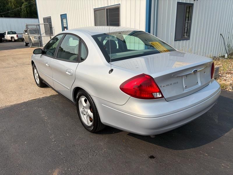 Ford Taurus SES 2003