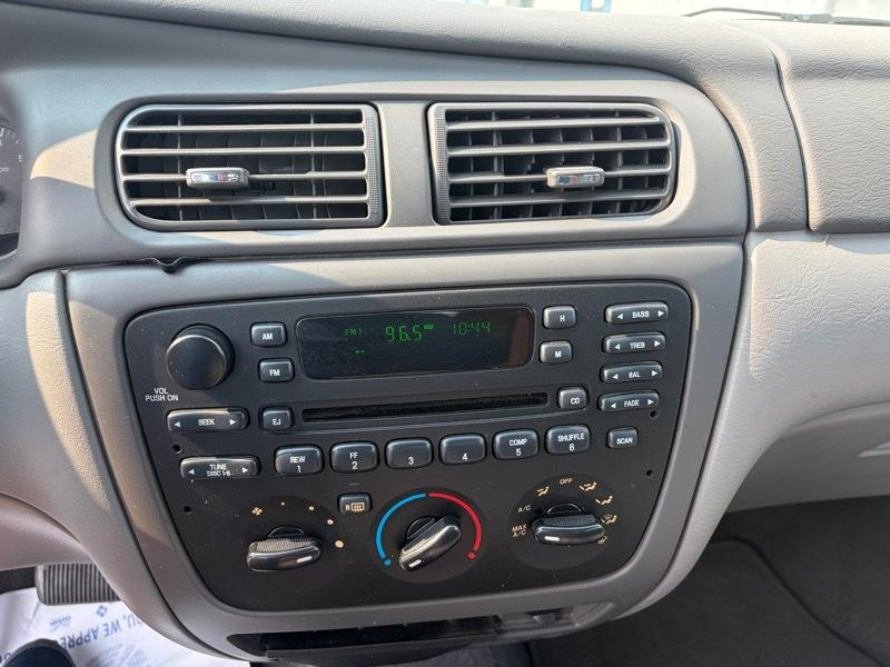 Ford Taurus SES 2003