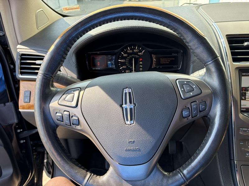 Lincoln MKX AWD 2011