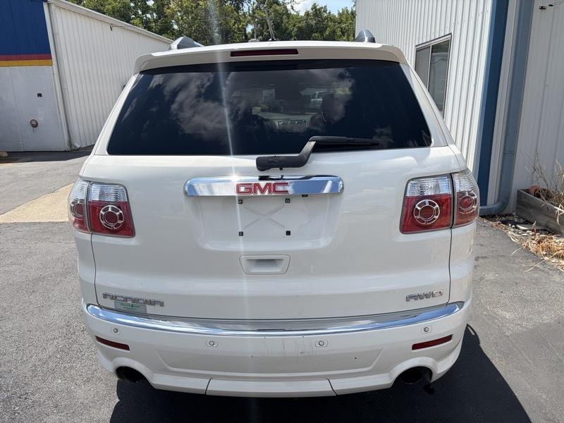 GMC Acadia Denali AWD 2012