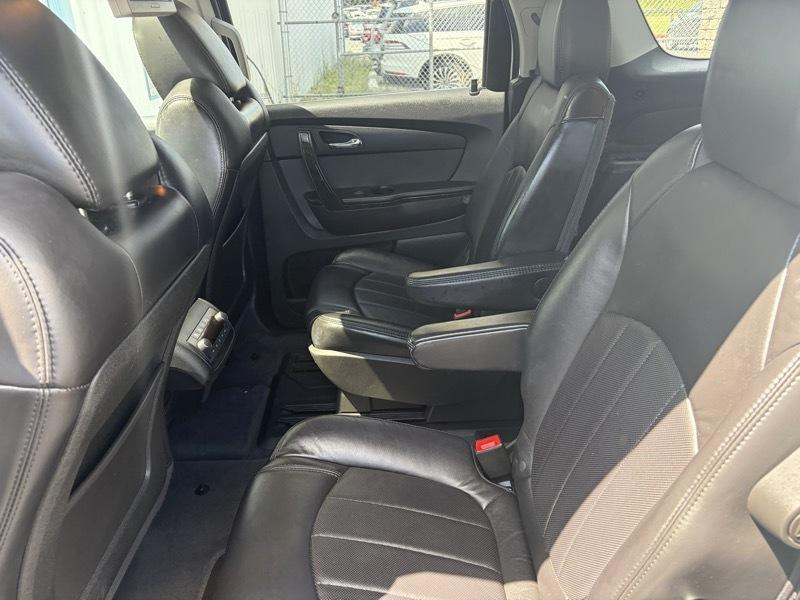 GMC Acadia Denali AWD 2012
