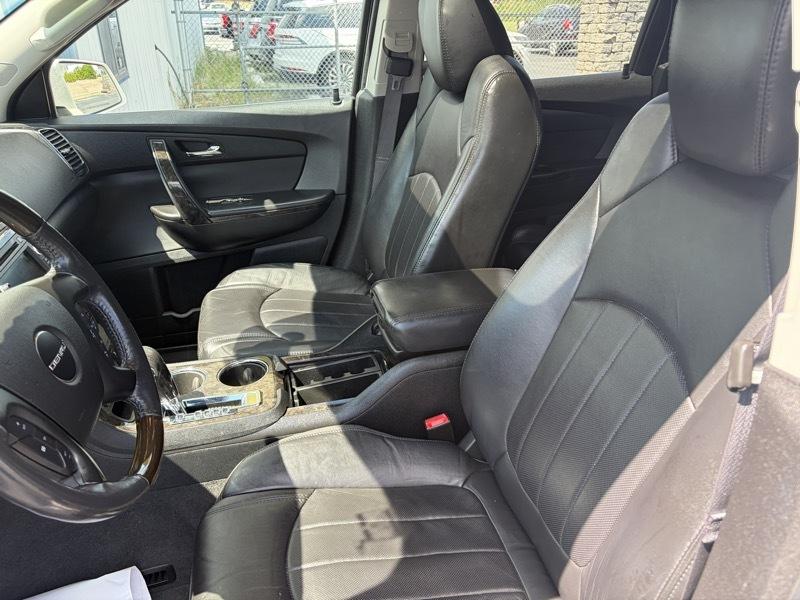 GMC Acadia Denali AWD 2012