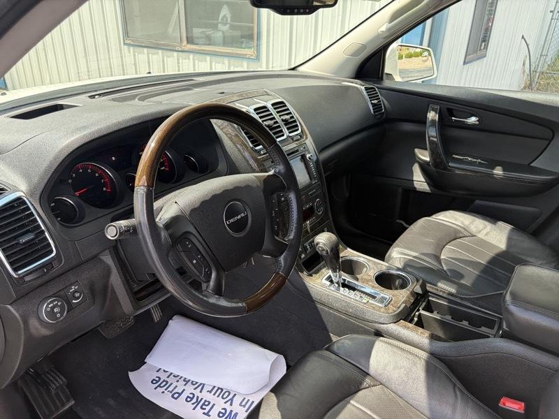 GMC Acadia Denali AWD 2012