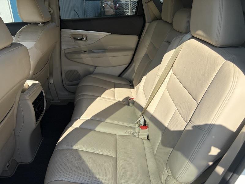 Nissan Murano SV AWD 2015
