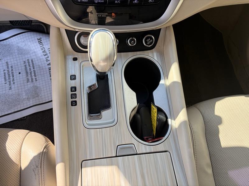 Nissan Murano SV AWD 2015