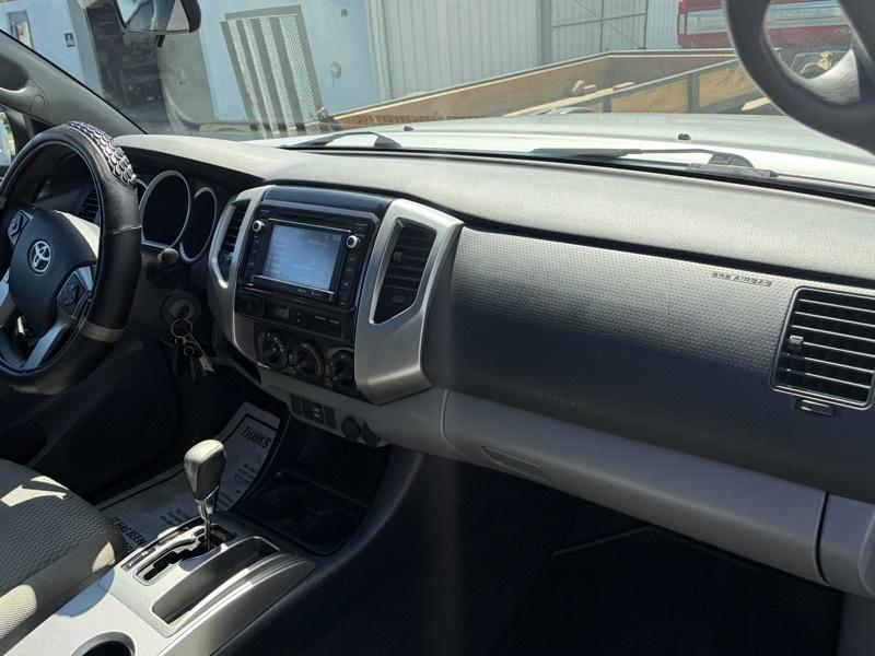 Toyota Tacoma PreRunner Access Cab I4 4AT 2WD 2014