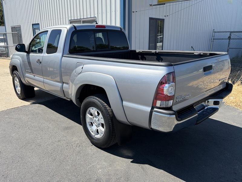Toyota Tacoma PreRunner Access Cab I4 4AT 2WD 2014