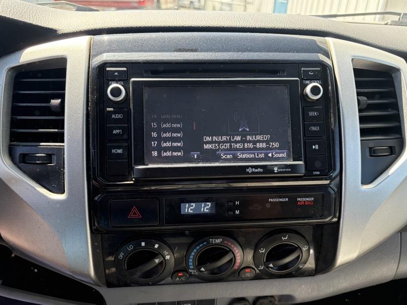 Toyota Tacoma PreRunner Access Cab I4 4AT 2WD 2014