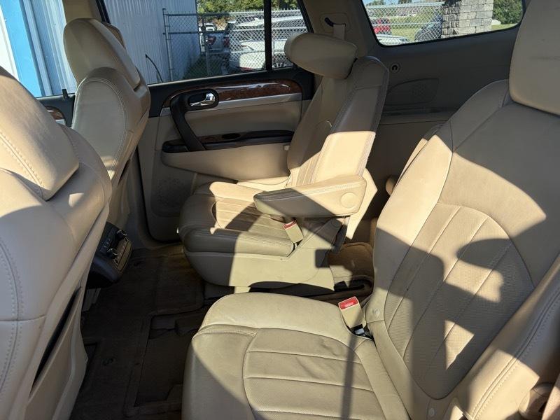 Buick Enclave Leather FWD 2012