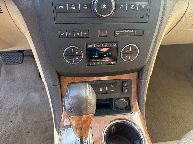 Buick Enclave Leather FWD 2012