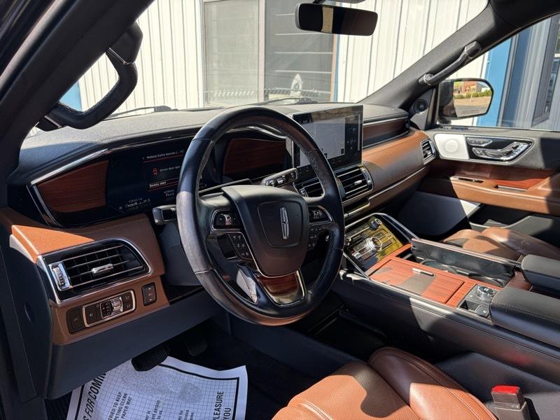 Lincoln Navigator Reserve 4WD 2023