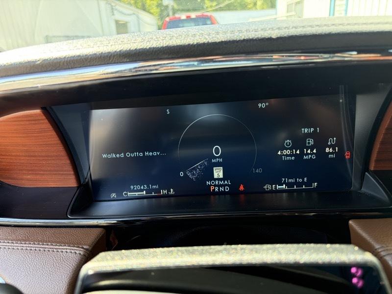 Lincoln Navigator Reserve 4WD 2023