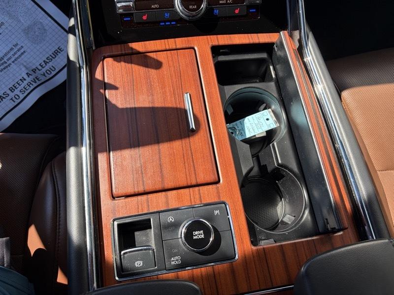 Lincoln Navigator Reserve 4WD 2023