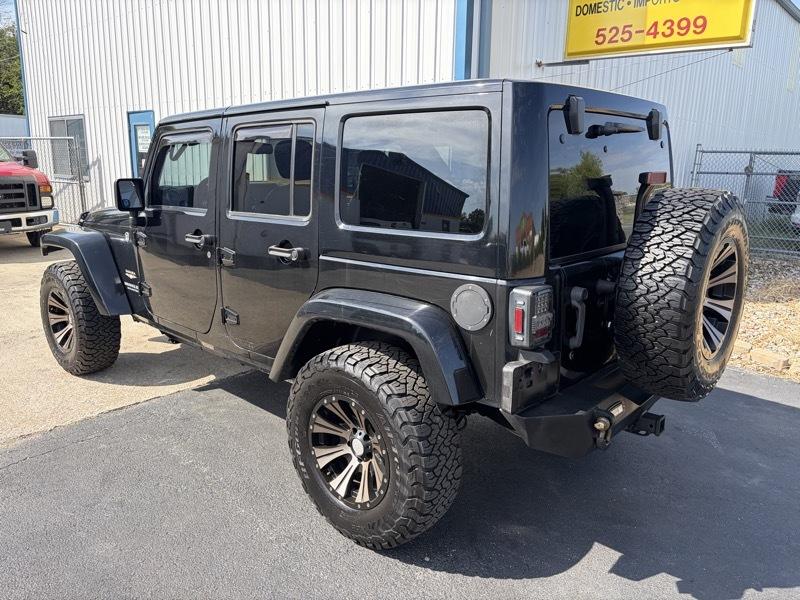 Jeep Wrangler Unlimited Sahara 4WD 2015