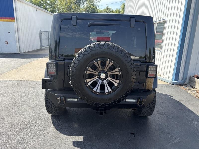 Jeep Wrangler Unlimited Sahara 4WD 2015