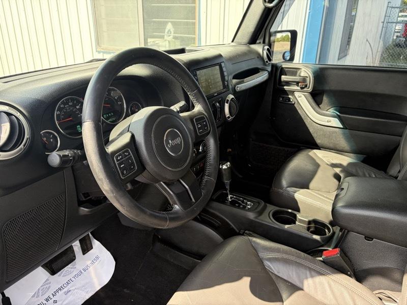 Jeep Wrangler Unlimited Sahara 4WD 2015