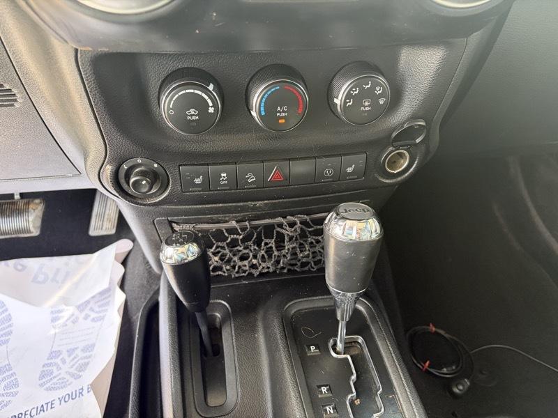 Jeep Wrangler Unlimited Sahara 4WD 2015