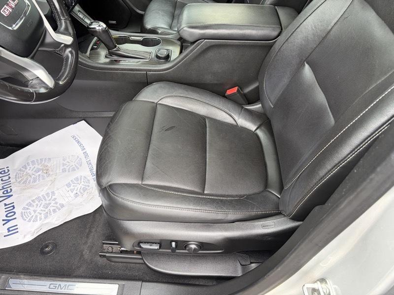 GMC Acadia SLT-1 AWD 2019