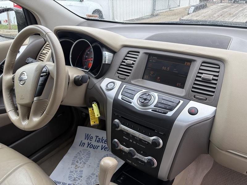 Nissan Murano S 2009