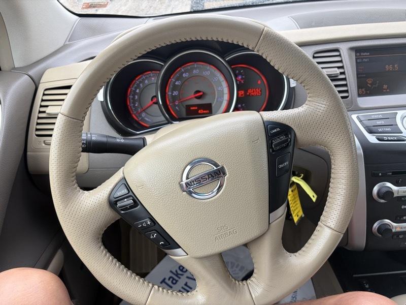 Nissan Murano S 2009