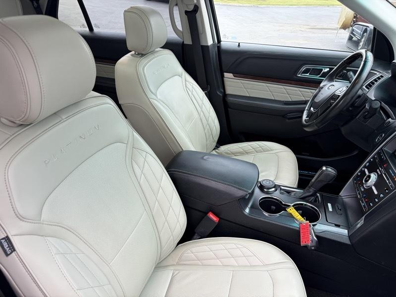 Ford Explorer Platinum AWD 2016