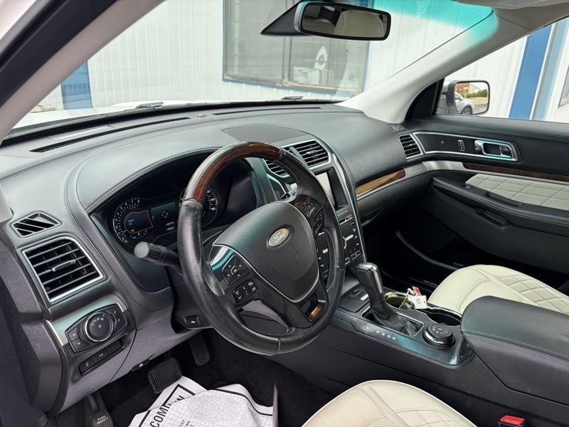 Ford Explorer Platinum AWD 2016