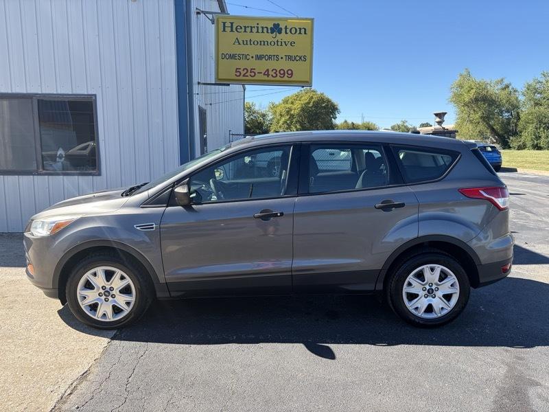 2013 Ford Escape S FWD