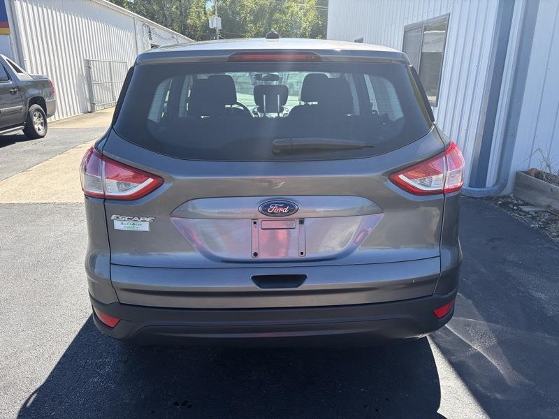 Ford Escape S FWD 2013