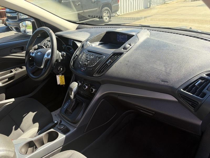 Ford Escape S FWD 2013