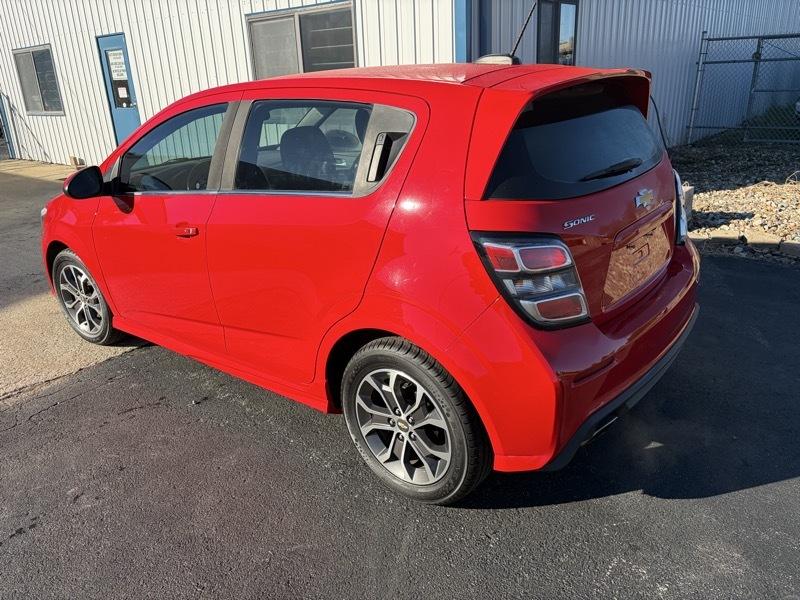 Chevrolet Sonic LT Auto 5-Door 2017