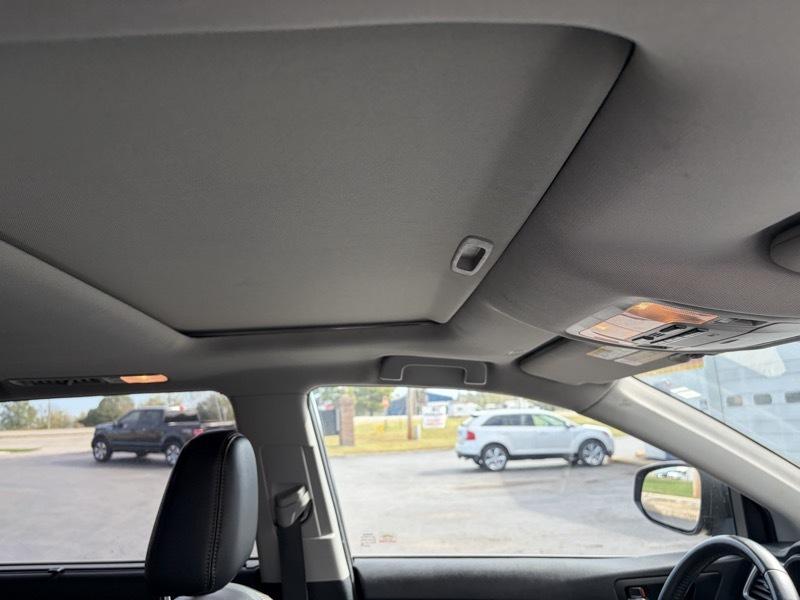 Toyota Highlander XLE AWD V6 2019