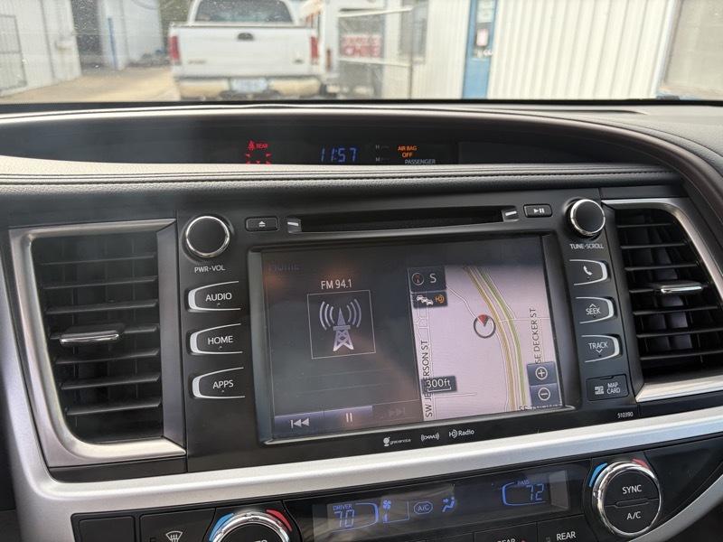 Toyota Highlander XLE AWD V6 2019