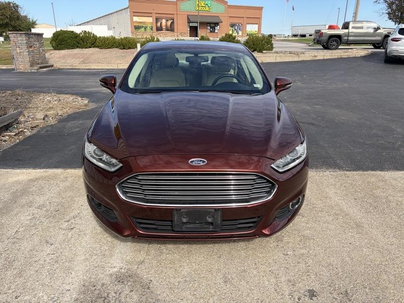 Ford Fusion SE 2016