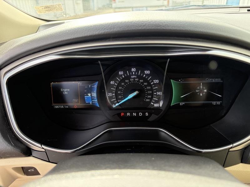 Ford Fusion SE 2016
