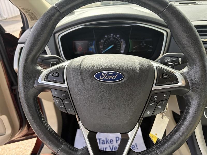 Ford Fusion SE 2016