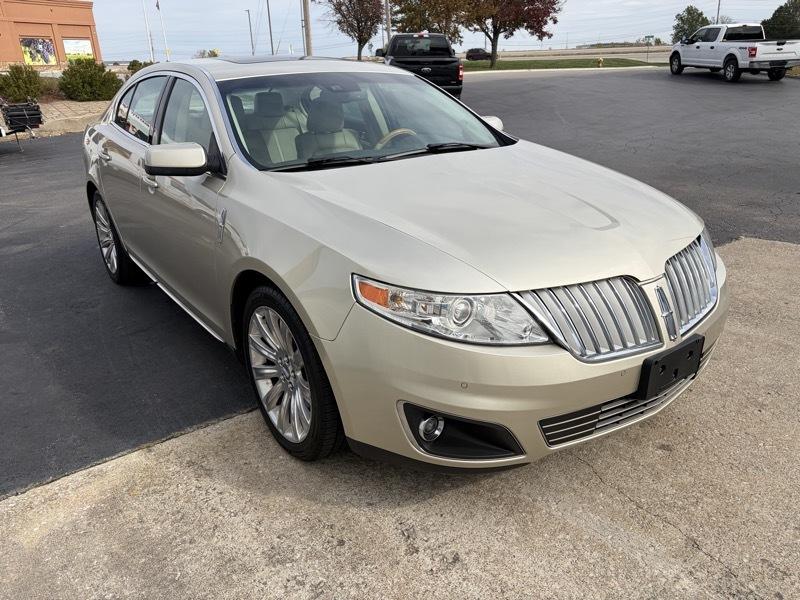 Lincoln MKS 3.7L FWD 2010